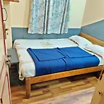 Hotel Shabari Gate