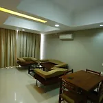 Hotel City Centre Residency
