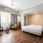 Grand Kalinga Hotel