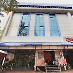 Oyo 12985 Sabharwal Viceroy
