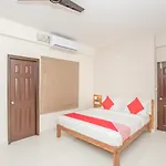 Oyo 12045 Dollars Nest