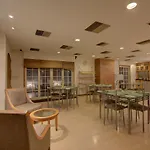 Tristar Serviced Apartments