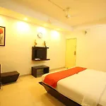 Zo Rooms Domlur Flyover