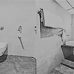 Fabhotel Inn & Suites