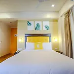 Bloom Hotel - Hal Old Airport Rd