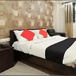 Hotel Golden Inn