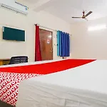 Super Oyo Flagship Grand Residency