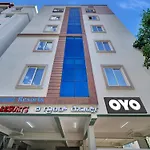 Super Oyo Collection O The Grand Budget Hotel