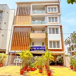 Windfall Service Apartment
