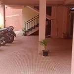 Relaxinn Service Apartments