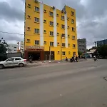 Hotel Prakrathi Residency