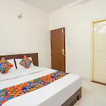 Fabhotel Willow Tree