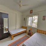 C Suite- Santiago 1