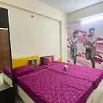 C Suites - Santiago II Stay, Cowork & Engage II Short & Long Stays
