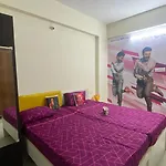 C Suites - Santiago II Stay, Cowork & Engage II Short & Long Stays