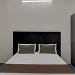 Hotel O Crescent Shine
