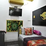 Ya Inn Rooms & Suites
