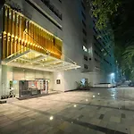 Grand Regus