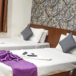 Hotel Symphony Suites