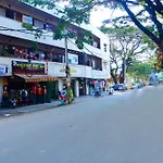 Omicron Comforts 1Bhk 2Bhk Service Apartment