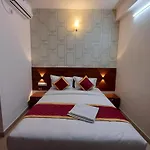 Hotel D3 Inn