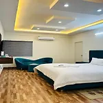 Mystay Suites