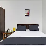Hotel O J.K. Suites & Rooms
