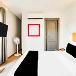 Super Townhouse Btm Layout Near Madiwala Lake Formerly Q Rooms