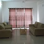 Hotel Corporate Nest