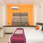 Oyo 1848 Hotel Anugriha Rooms