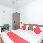 Oyo 12525 Hotel Pmr