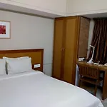 Om Residency