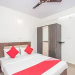Oyo 14519 Sunrise Residency