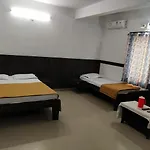 Relax Lodge