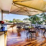 Fabhotel Grand Savoury Suites Frazer Town
