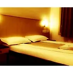 Hotel Sln Comforts