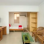 Oyo 37675 Catalyst Suites