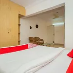 Oyo 37675 Catalyst Suites