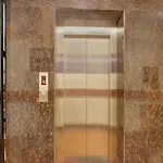 Oyo 13567 1Bhk Suites And Rooms