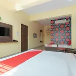 Hotel Champion Palace