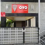 Oyo 8252 Aayush Corporate Stays
