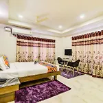 Fabhotel Wagtail Suites