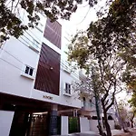 Castle Jp Service Apartments