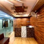 Veekay Residency