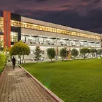 Chairman\'S Resort