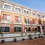 Narayana Studio Apartments