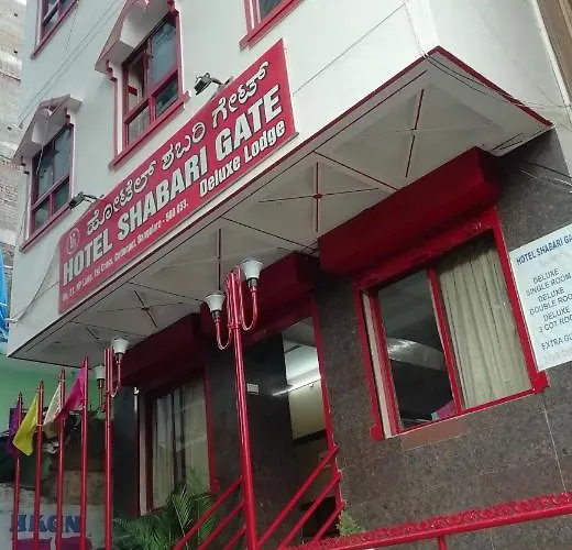 Hotel Shabari Gate