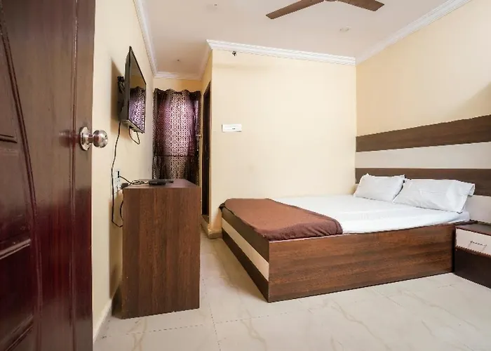 Hotel Prakrathi Residency