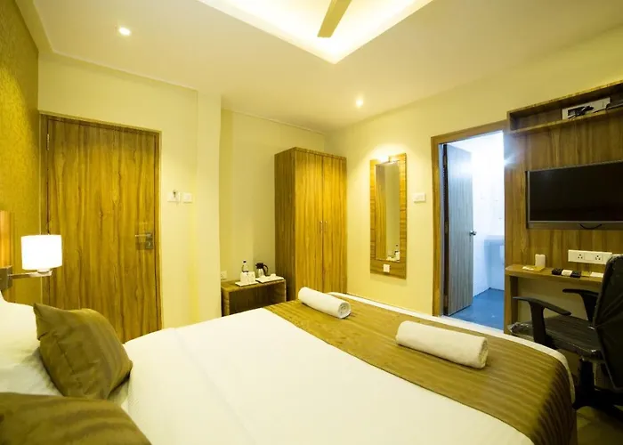 Hotel Plaza Heights