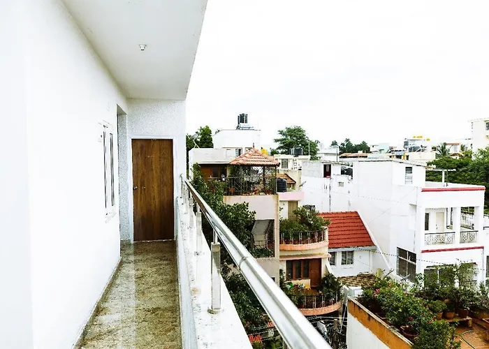 Rvr Abode -Private Rooms